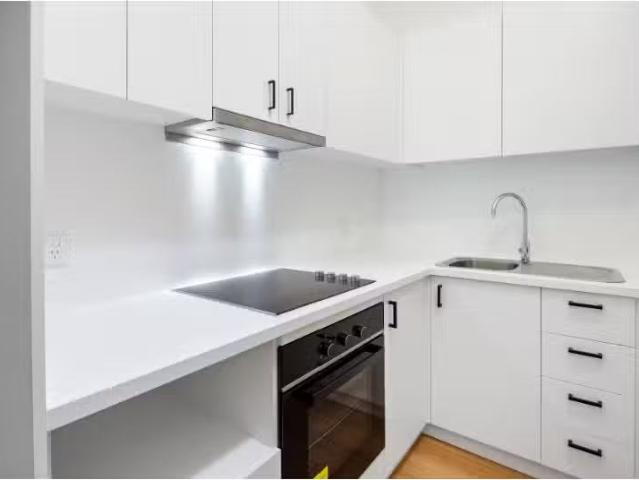 Just in! 1/665 Darling Street, Rozelle Apartment for rent Lis.