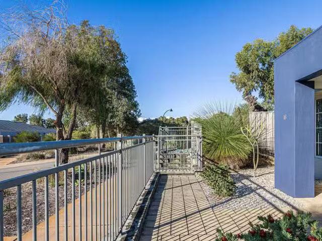 For Rent! 16 Musselbrook Trail, Ellenbrook, WA 6069