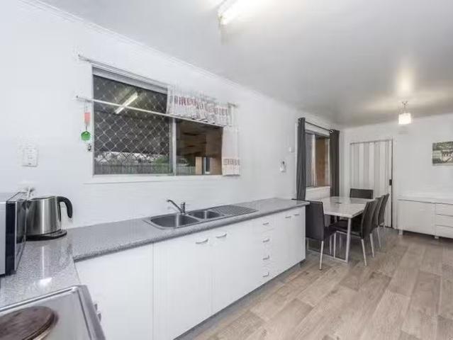 Just in! 16 Mcveigh Street, Kepnock, QLD 4670