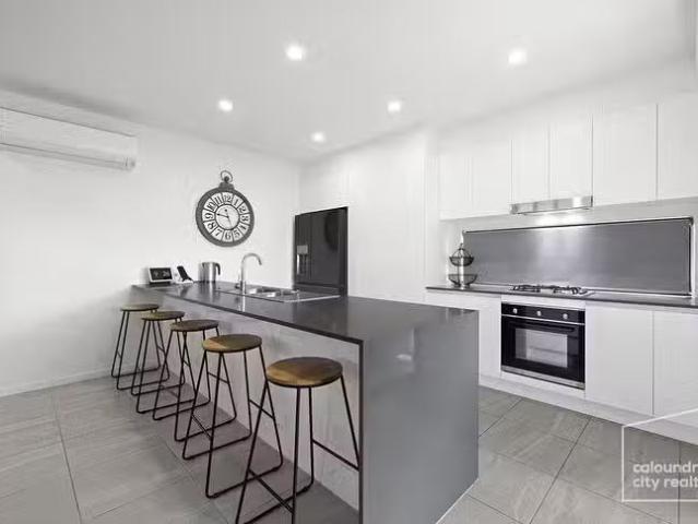 Deal! 1/6 Kitchener Street, Golden Beach, QLD 4551