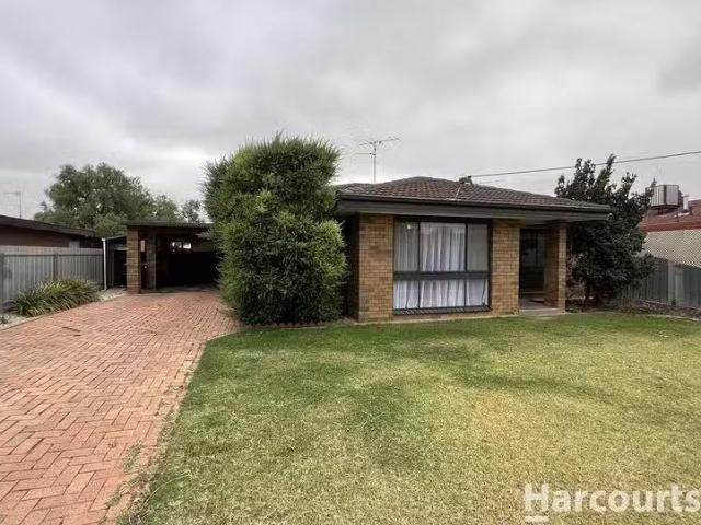 New 16 Lawrence Street, Horsham, VIC 3400