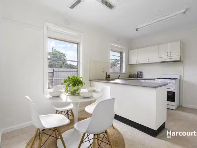 Rental! 16 Quebec Avenue, Corio, VIC 3214