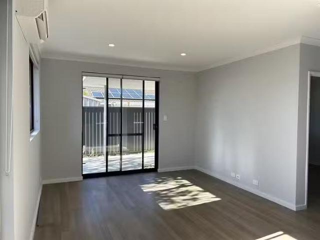 New 16A Sandford Crescent, Halls Head, WA 6210