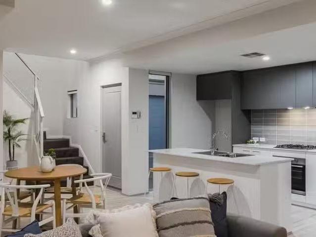 New 16B Methuen Way, Duncraig, WA 6023