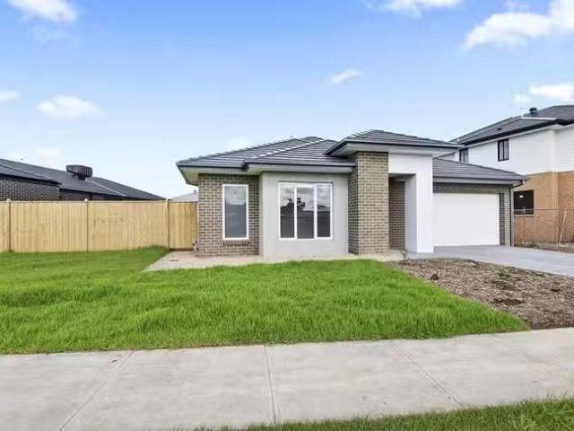 Rental! 175 Riverwood Drive, Junction Village, VIC 3977