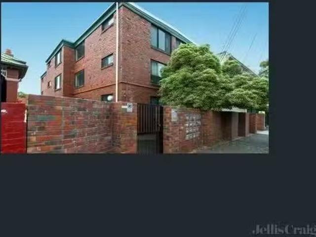 Deal! 17/65 George St, Fitzroy Apartment for rent Listed by C.