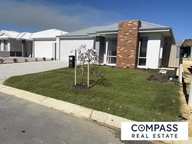 Rental! 17 Bridgewater Approach, Yanchep, WA 6035