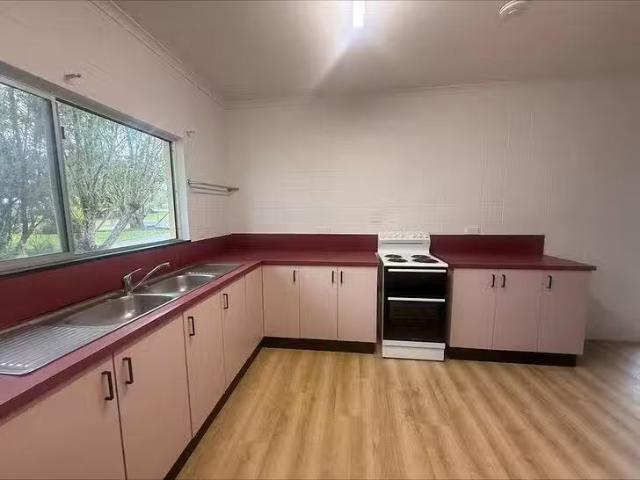 Rental! 17 Goldview Street, Atherton, QLD 4883