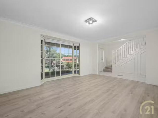 Nice 17 Haylen Place, Edensor Park NSW 2176
