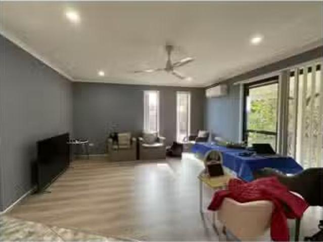 Deal! 17 Sandpiper Street, Wellington Point, QLD 4160