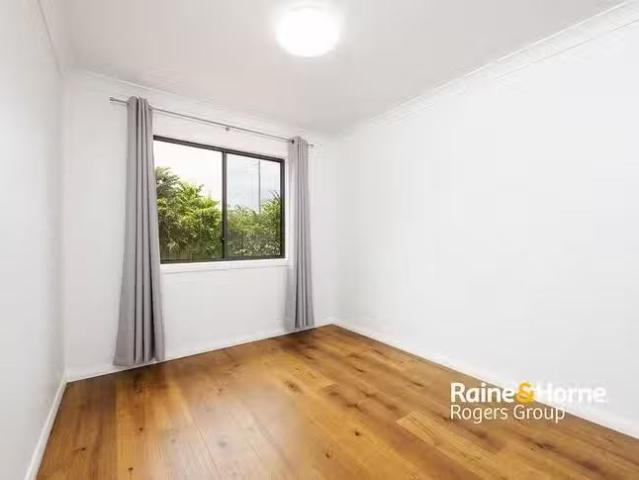 For Rent! 17A Tenth Avenue, Budgewoi, NSW 2262