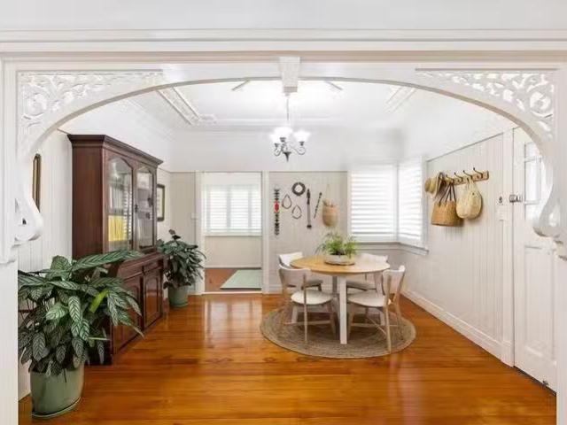 Charming 17A Lawrence Street, North Ipswich, QLD 4305