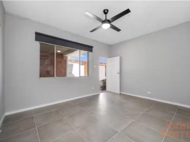 Deal! 18/39 Thurralilly Street, Queanbeyan East Apartment for.