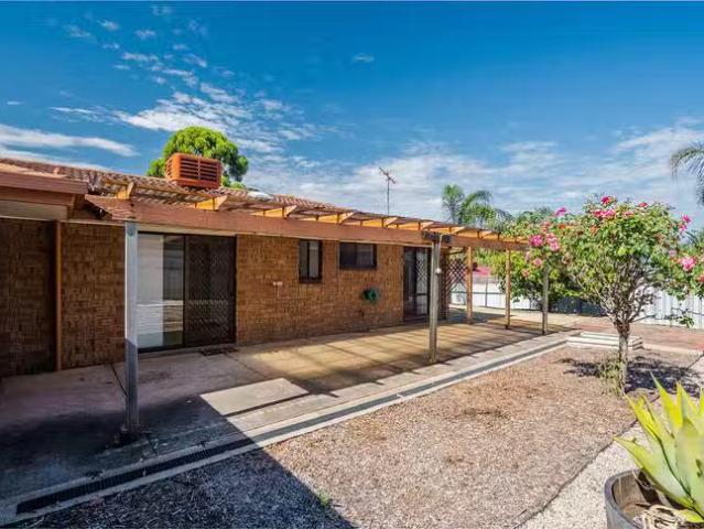 Nice 184 Hub Drive, Aberfoyle Park, SA 5159
