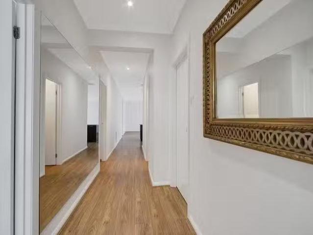 For Rent! 18 Aspera Drive, Brookfield, VIC 3338