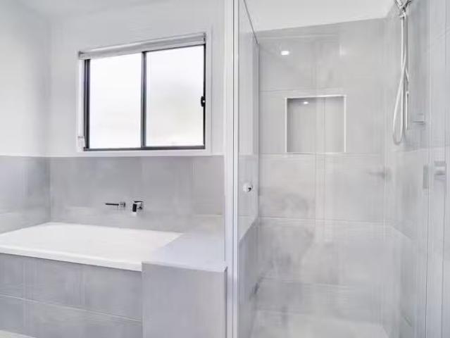 For Rent! 18 Jeanette Avenue, Nambour, QLD 4560