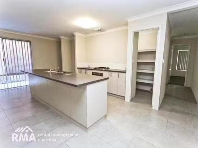 Deal! 18 Zenith Turn, Baldivis, WA 6171