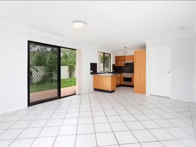 Rental! 18B Fifth Avenue, Port Kembla, NSW 2505