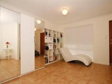 Deal! 190 Warton Road, Huntingdale, WA 6110