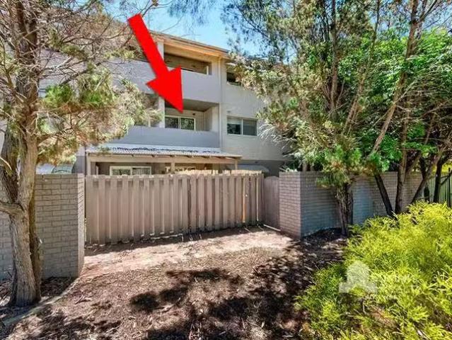 Unique 19/40 Reynolds Way, Withers, WA 6230