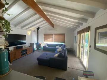 Cozy 199 Camberwarra Drive, Craigie, WA 6025