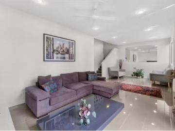 New 19 Errol Street, Crace House for rent Listed by Courtney.