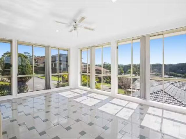 New 1/9 Port Jackson Road, Terrigal Townhouse for rent Listed.
