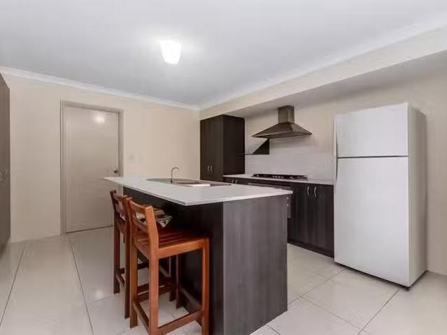 Charming 19 Streamside Street, Southern River, WA 6110