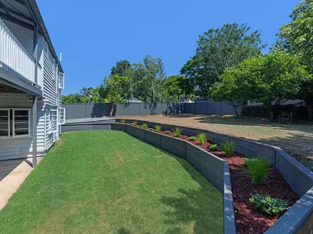 Rental! 19 Whitehill Road, Newtown, QLD 4305