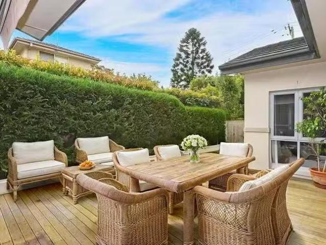 Cozy 1/9A Curagul Road, North Turramurra, NSW 2074