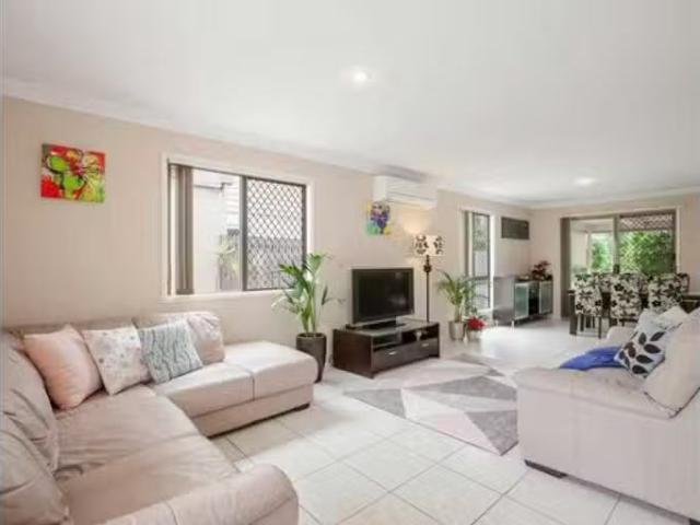 Cheap 103 Bolton Street, Eight Mile Plains, QLD 4113