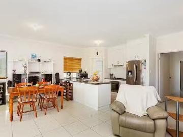 Charming 103A States Road, Morphett Vale, SA 5162