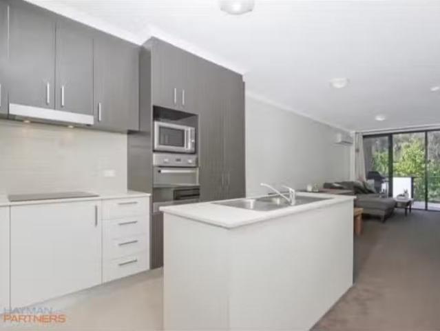 Charming 10/18 Devonport Street, Lyons Apartment for rent Lis.