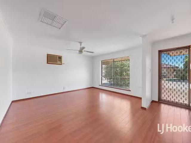 Deal! 10/24A Spains Road, Salisbury Downs, SA 5108