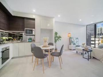Cheap 1027/126 Banks Avenue, Eastgardens, NSW 2036