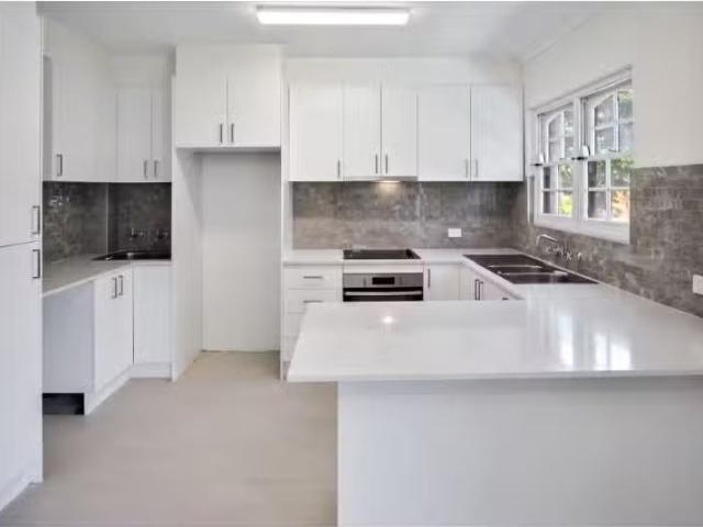 New 10/2 Carlton Street, Freshwater Apartment for rent Listed.