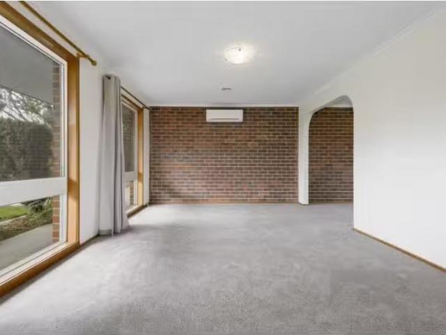 Nice 102 Louisa Lawson Crescent, Gilmore House for rent Liste.