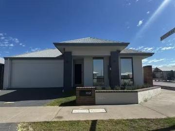 Deal! 102 Mangles Drive, Ellenbrook, WA 6069