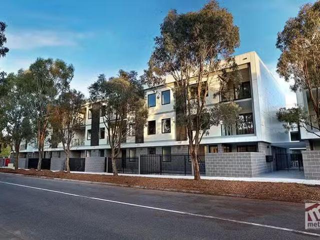 Cozy 106/95 Janefield Drive, Bundoora, VIC 3083