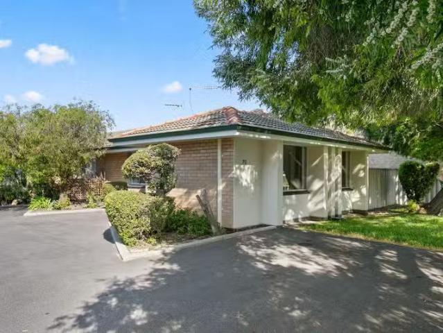Unique 10/70 72 Frederick Street, SHOALWATER, WA 6169 Unit f.