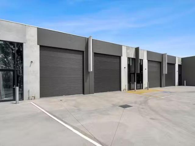New 10/8 10 Clarendon Road, DRYSDALE, VIC 3222 Industrial/Wa.