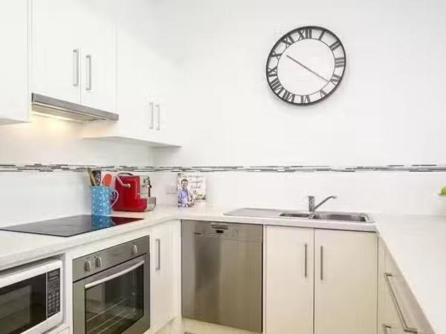 Cozy 108 Old Street, North Adelaide, SA 5006