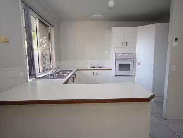 For Rent! 10 Ivy Street, Springfield, QLD 4300
