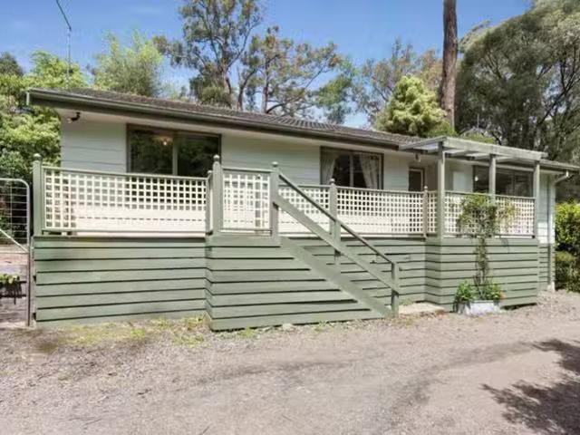 New 10 Victor Road, Clematis VIC 3782