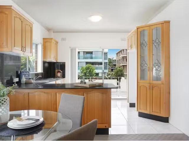 Nice 11/16 18 Bruce Street, Brighton Le Sands Apartment for re.