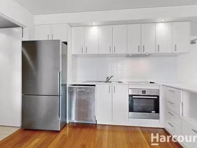Unique 11/1 Douro Place, West Perth, WA 6005