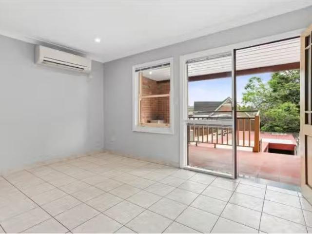 Deal! 1/139 Ramsay Street, Haberfield Apartment for rent List.