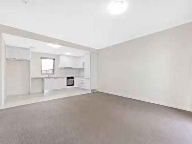 For Rent! 11/7 Streatham Street, Beckenham, WA 6107