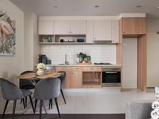 Charming 11/43 High Street, Preston, VIC 3072