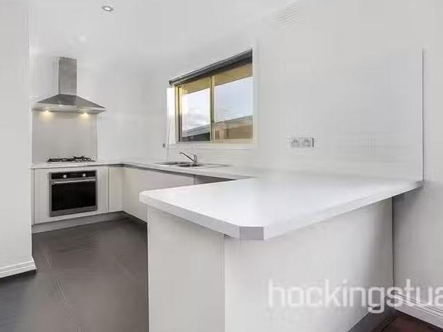 New 11 Oldershaw Road, Melton, VIC 3337